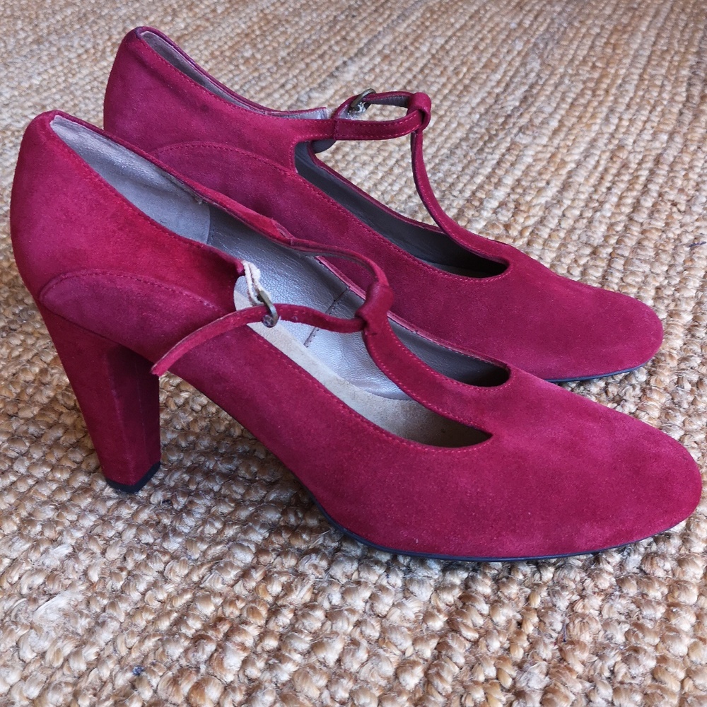 Pedro Miralles heeled Mary Janes